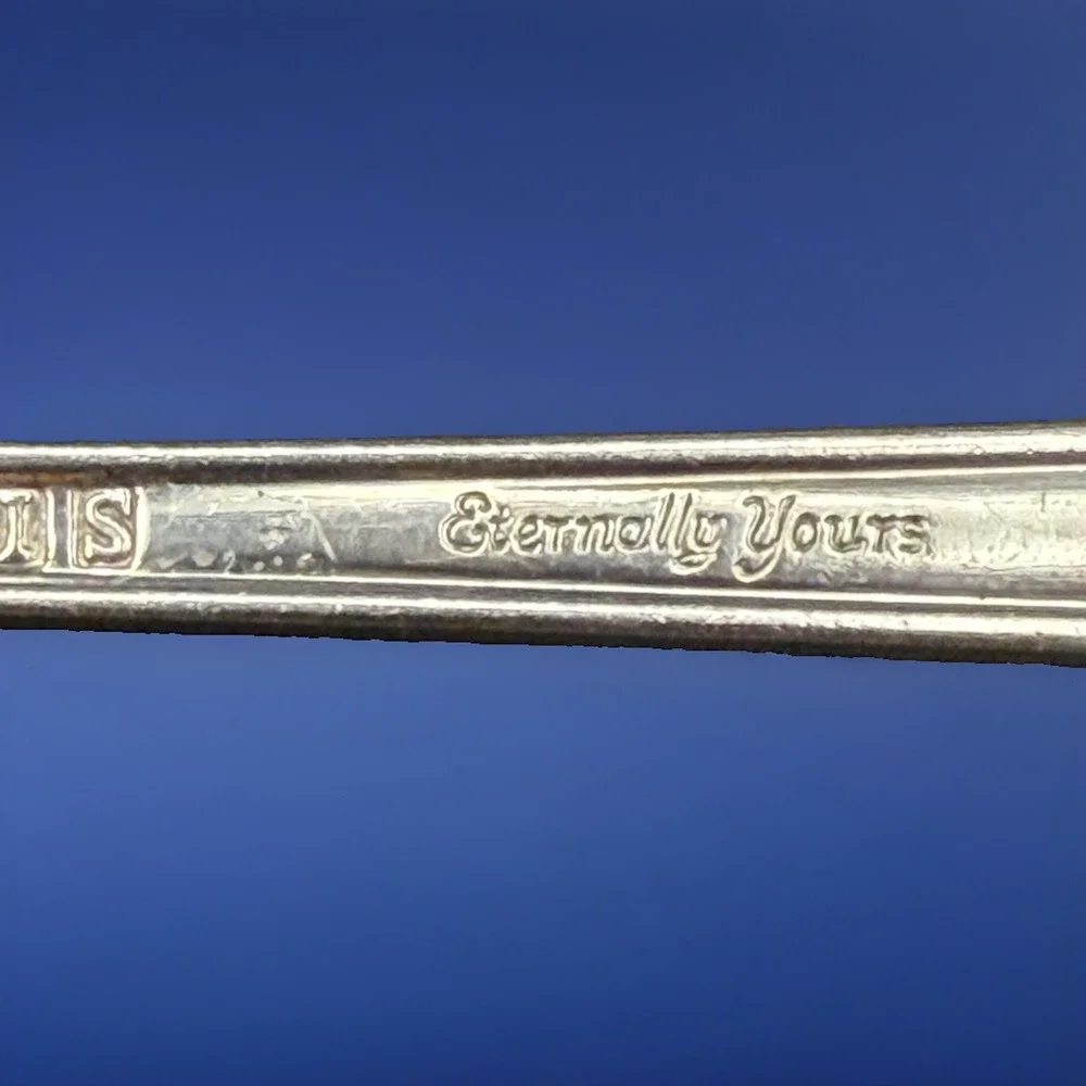 VTG 1847 Rogers Bros ETERNALLY YOURS Dinner Forks 7.75